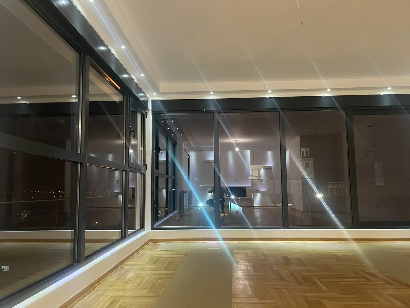 LUX NOVOGRADNJA SA GRAĐEVINSKOM DOZVOLOM