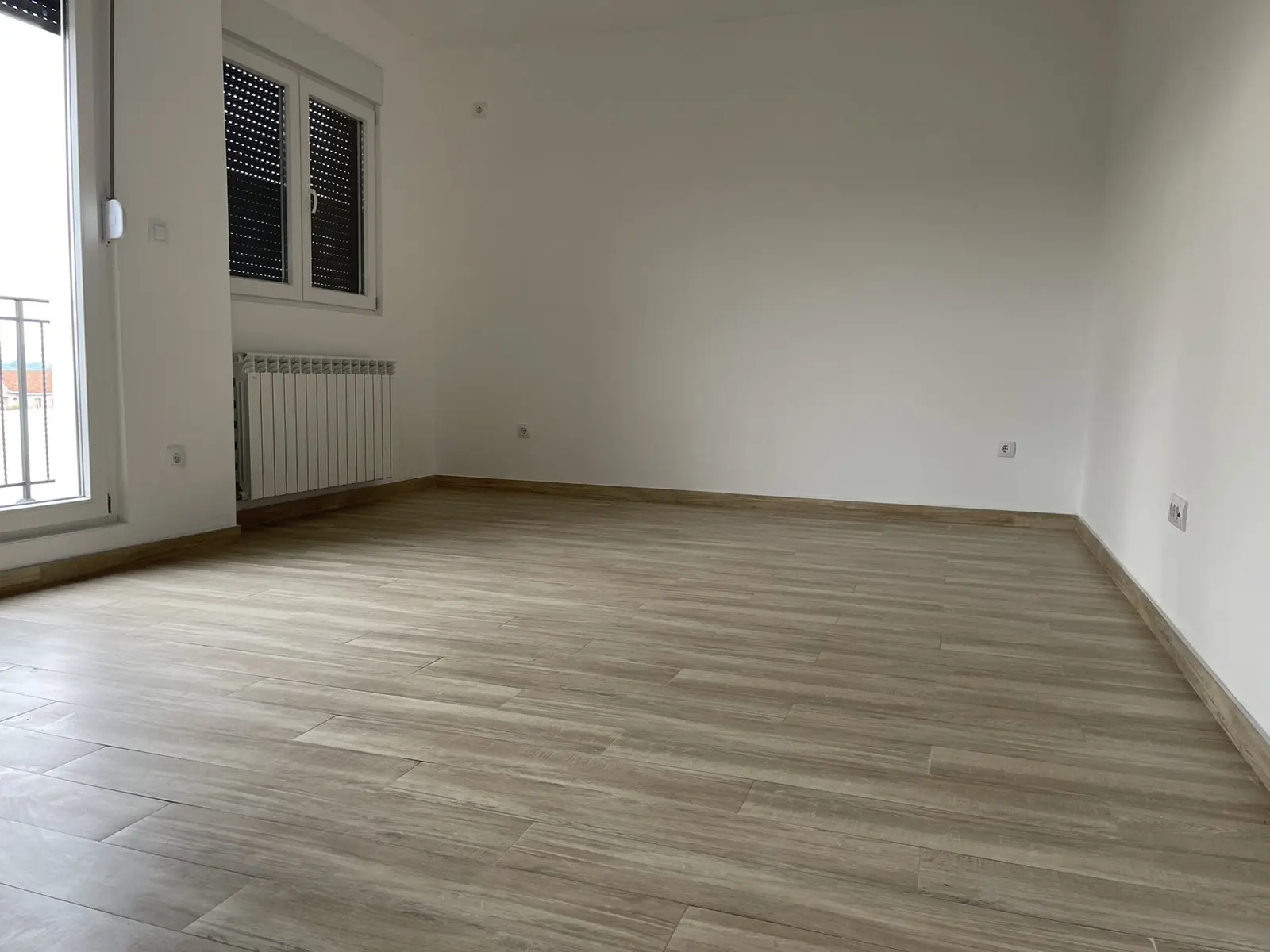 NOVOGRADNJA SA GRAĐEVINSKOM DOZVOLOM